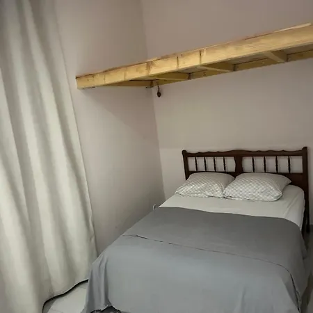 Apartment Godin P2 3eme Etage Nimes